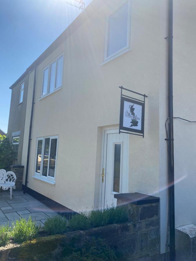 Work And Relax - Fast Wifi, Fireplace & Near Pub Newton Aycliffe Exterior photo